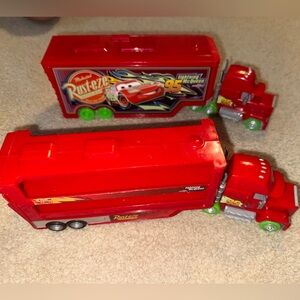 Disney Cars Set of 2 Toy Truck Set
